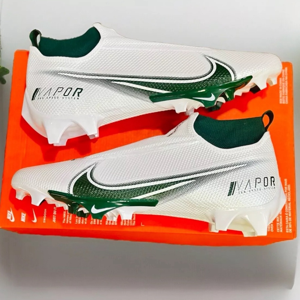 Nike Vapor Edge Pro 360 Football Cleats